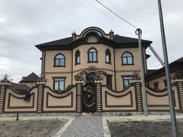 Облицовочный кирпич Железногорский Евро 0,96 НФ Слоновая кость гладкий